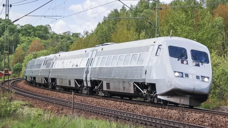 Hur snabbt kör tåg i Sverige 